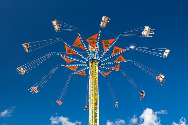 Thousands visit Everglades City for the annual Seafood Festival featuring food, rides and country music.