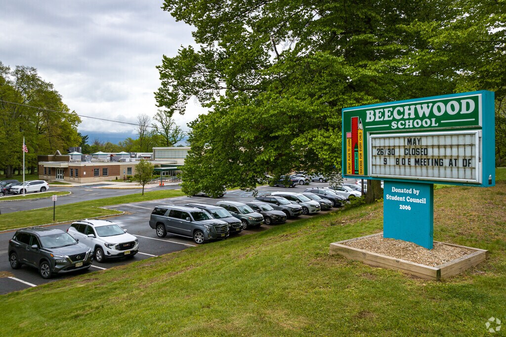 Beechwood School, located in Mountainside, NJ, ensures that all its students become informed, empathetic, and productive citizens.
