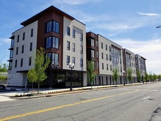 616 New Park Ave, West Hartford, CT 06110