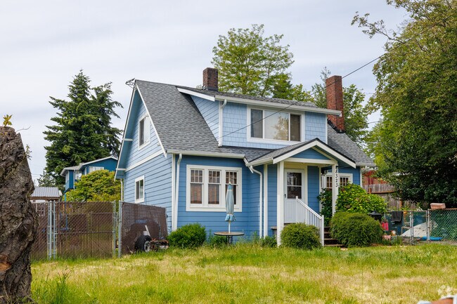 There are variety of different home styles that can be found throughout South Beacon Hill.