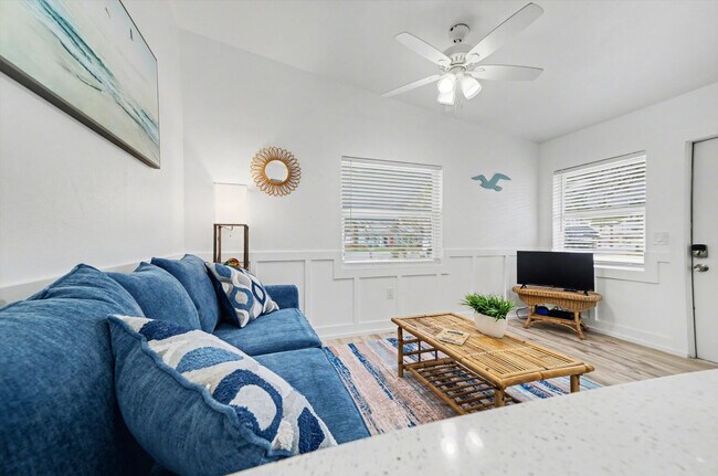 711 E Gulf Blvd unit ID1366623P, Indian Rocks Beach, FL 33785 - photo 6