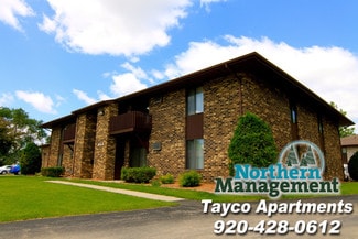 911 Tayco St, Menasha, WI 54952