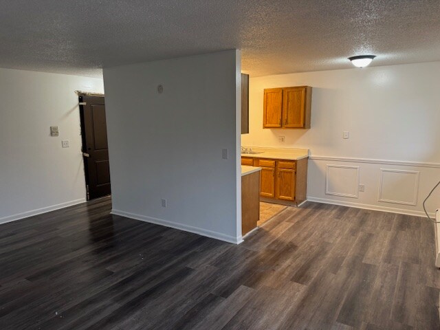595 Wagner Dr unit 21, Battle Creek, MI 49017 - photo 3