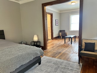 40 Benjamin Ave SE Unit Ground, Grand Rapids, MI 49506