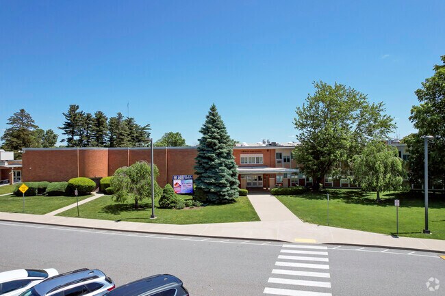 Ardsley High School was established in 1957 in Ardsley, NY.