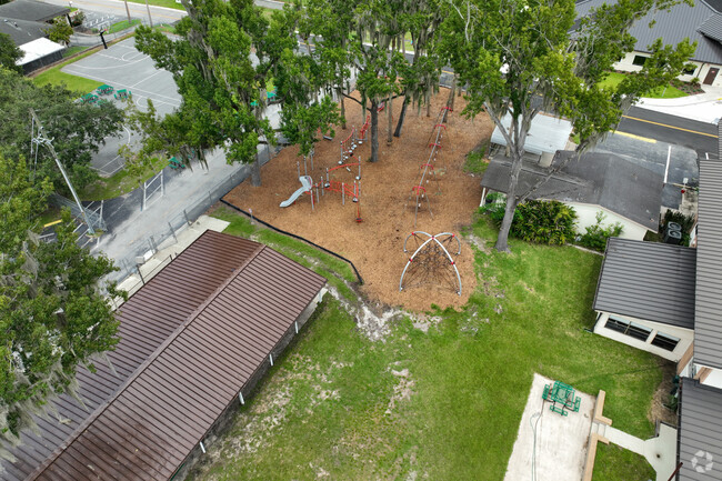 Blessed Trinity School in Southeast Ocala, FL has a full set playground.