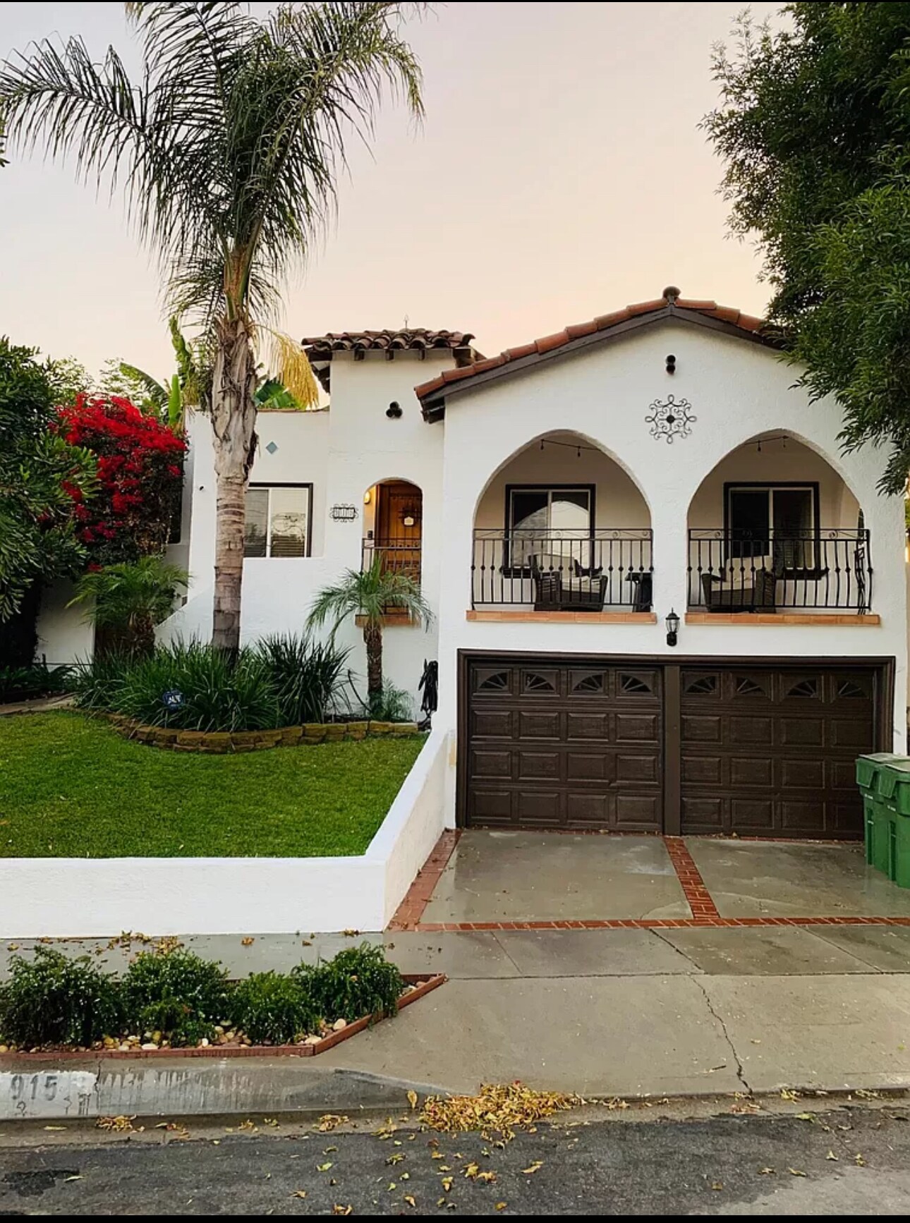 915 N Chester Ave, Inglewood, CA 90302 - photo 1