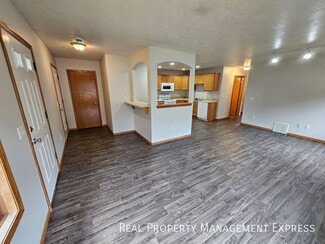 400 9th Ave N, Brandon, SD 57005