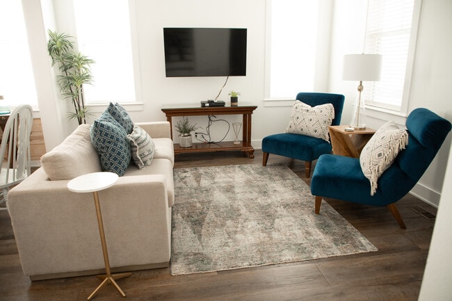 2105 Loretta Parker Ln unit Lot 7-AirBNB, Barling, AR 72923 - photo 6