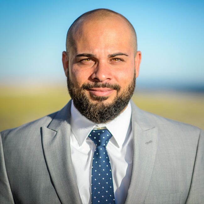Agent Photo