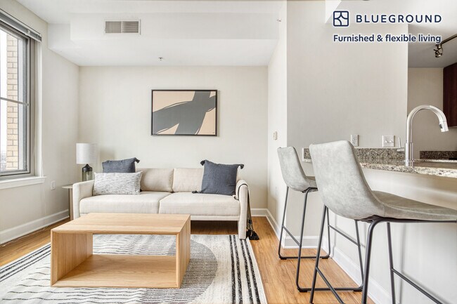 1550 7th St NW unit FL7-ID453, Washington, DC 20001 - photo 2