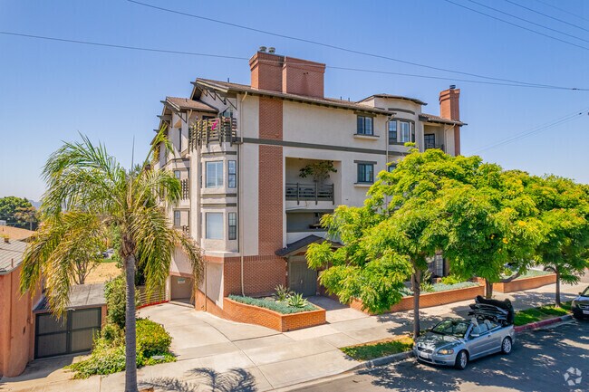 Condominiums make up a small percentage of housing stock in Hillcrest.