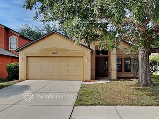 2166 Bexley Dr, Tavares, FL 32778