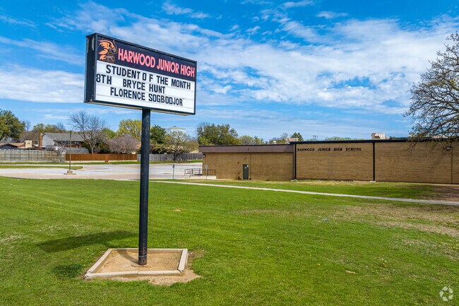 The district is one of the only districts in the area to offer International Baccalaureate courses for high school juniors and seniors.