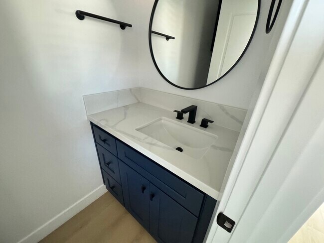 18509 Burin Ave unit C, Redondo Beach, CA 90278 - photo 5