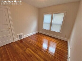 181 Norfolk St unit 2, Dorchester Center, MA 02124 - photo 6