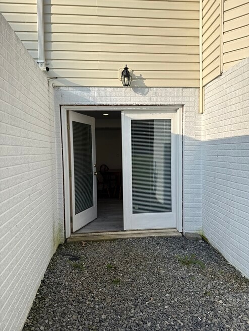 Main entrance to basement apartment