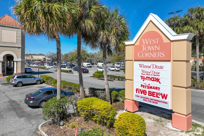 Wekiva Springs has a large retail and dining hub near the intersection of SR's 434 and 436.