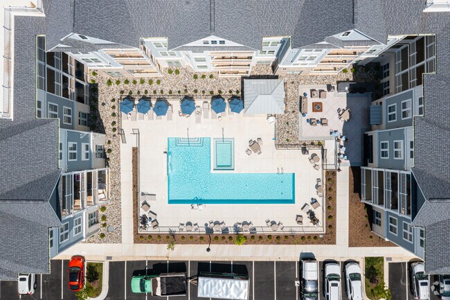 Everleigh Short Pump 55+ Active Adult Apartment Homes, Henrico, VA 23233 - photo 3