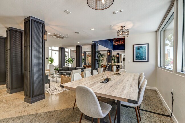 Studios435: Furnished Studios with Modern Esthetic, San Diego, CA 92101 - photo 5