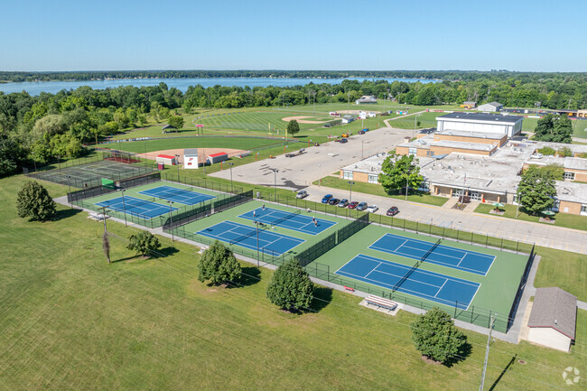 Quest High School is located in Fremont, Michigan.