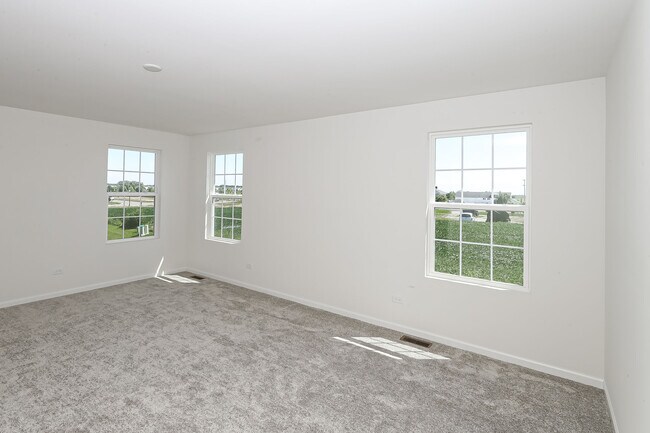 26130 W Sherwood Cir, Plainfield, IL 60585 - photo 6