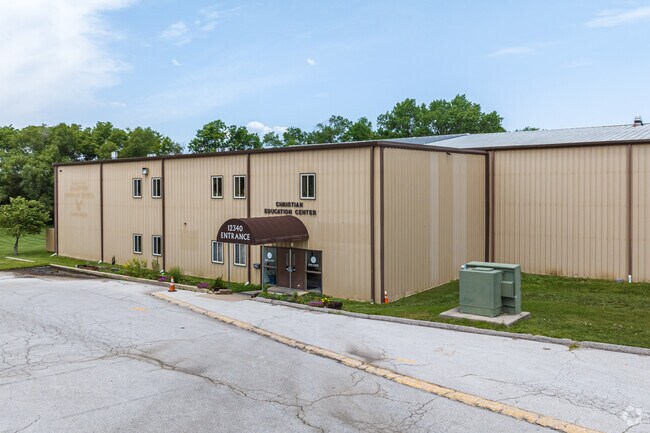 Grandview Christian School is a private Pre-K, Elementary, Middle & High School.