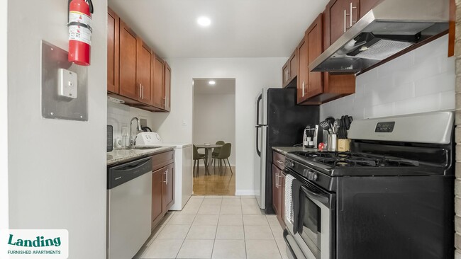 6220 Springhill Dr unit 9316-201, Greenbelt, MD 20770 - photo 7