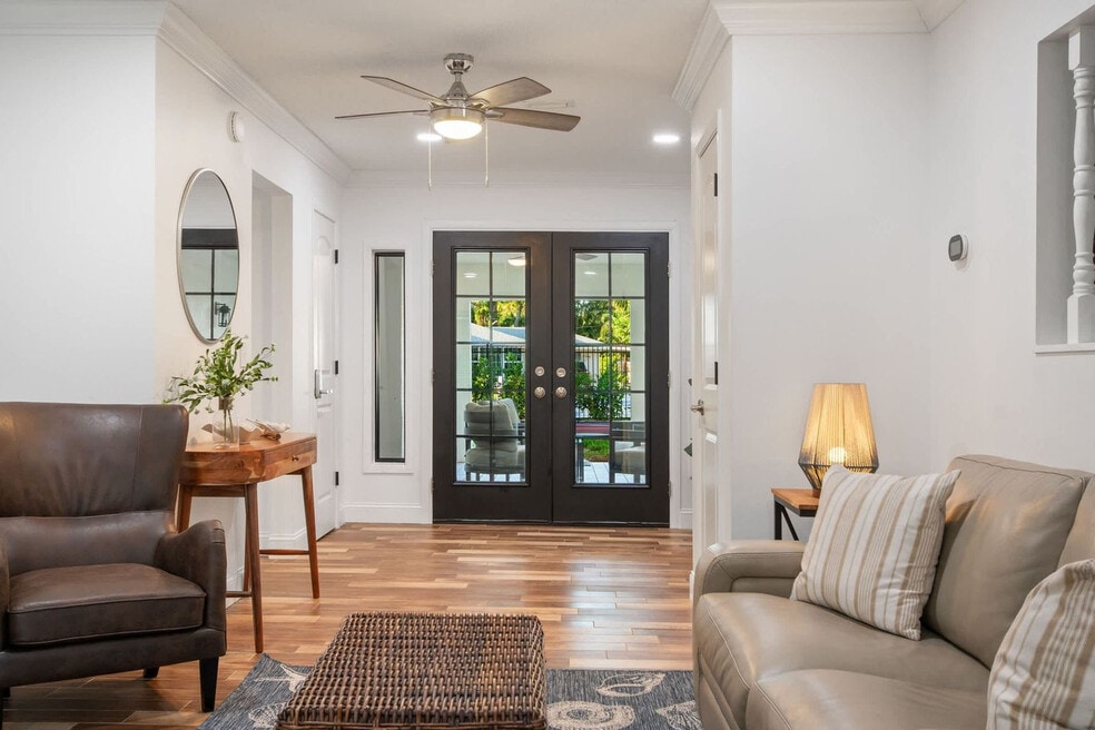 612 Montezuma Dr unit ID1284308P, Bradenton, FL 34209 - photo 1