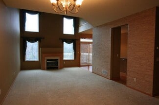 15819 Porchlight Ln, Eden Prairie, MN 55347