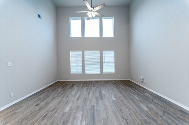 2706 Ruby Laurel Dr, Arcola, TX 77583 - photo 3