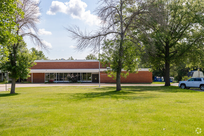 Madison Elementary School has a total of 180 students.