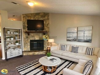 2409 Justin Rd E, Jacksonville, FL 32210