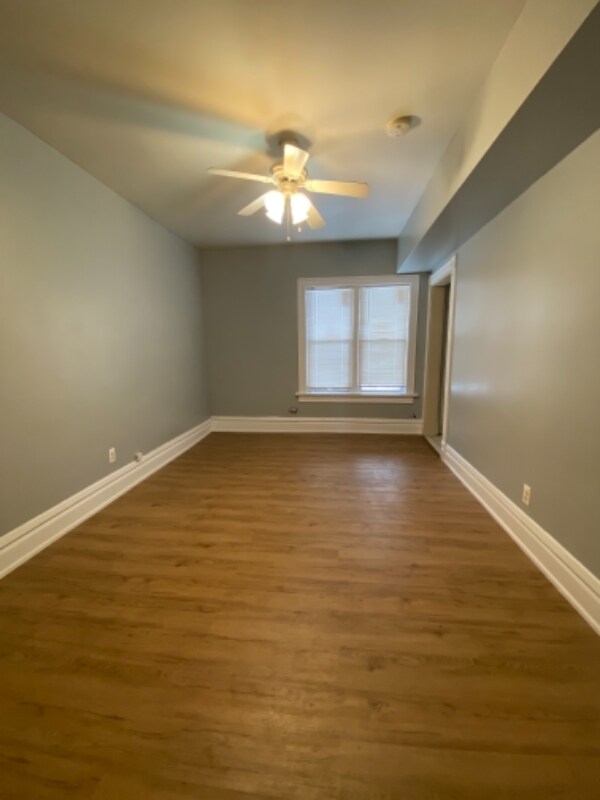 615 E Pershing Rd unit 2, Chicago, IL 60653 - photo 4