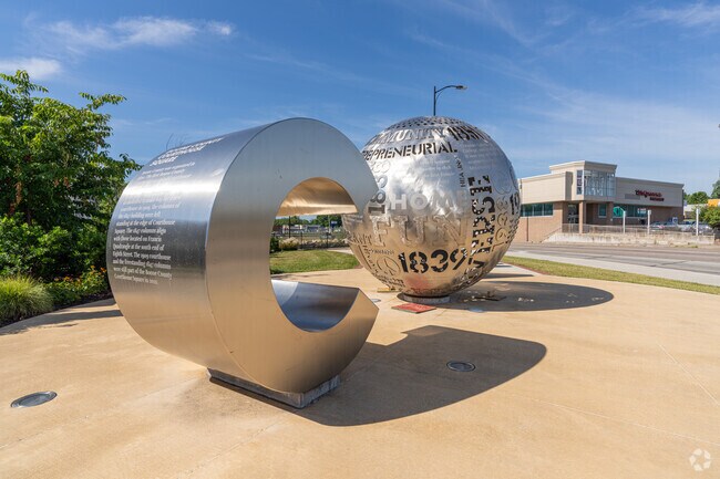 Residents of Rockbridge take Route 163 north to downtown Columbia.