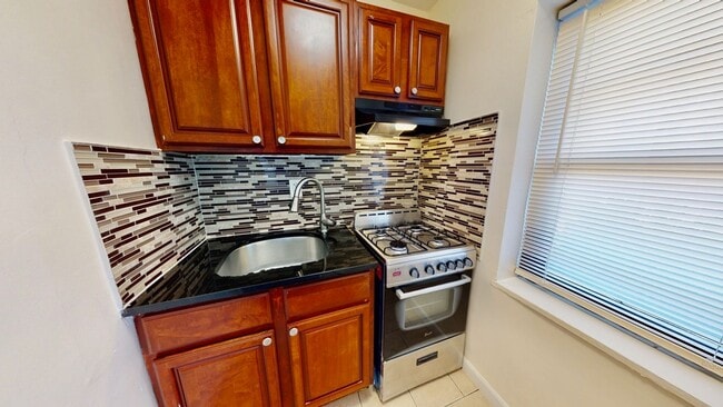 NEWLY RENOVATED STUDIO APARTMENT, East Orange, NJ 07017 - photo 7