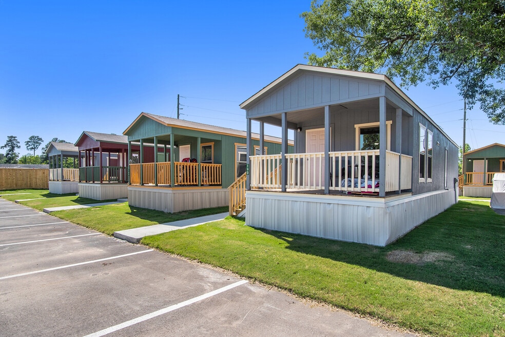 31449 Wisteria Rd unit G outside resort, Magnolia, TX 77355 - photo 1