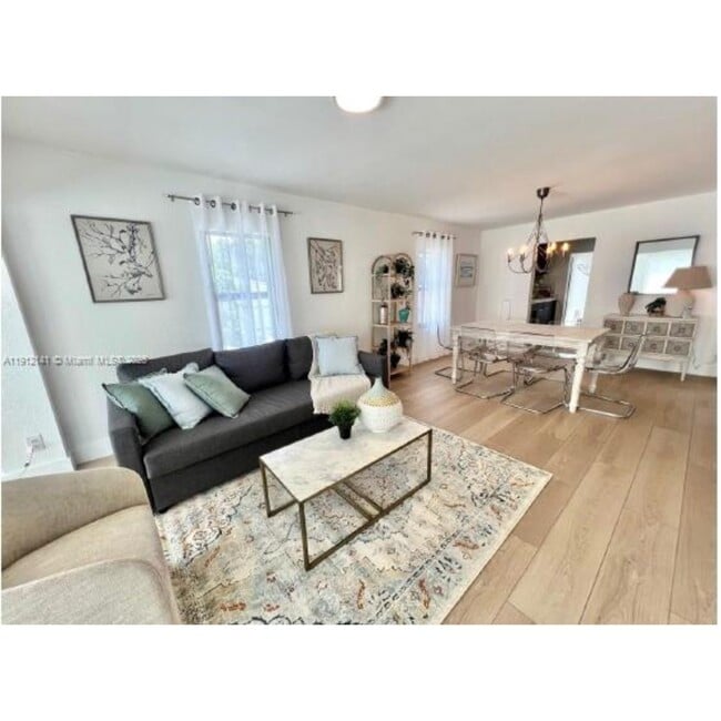 6848 N Miami Ave, Miami, FL 33150 - photo 3