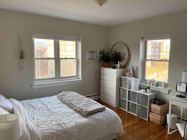 63 Selkirk Rd unit 11, Brighton, MA 02135 - photo 6