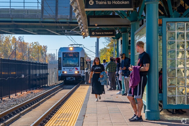 The lightrail in Bayonne  easily connects residents to other cities like Jersey City and Hoboken
