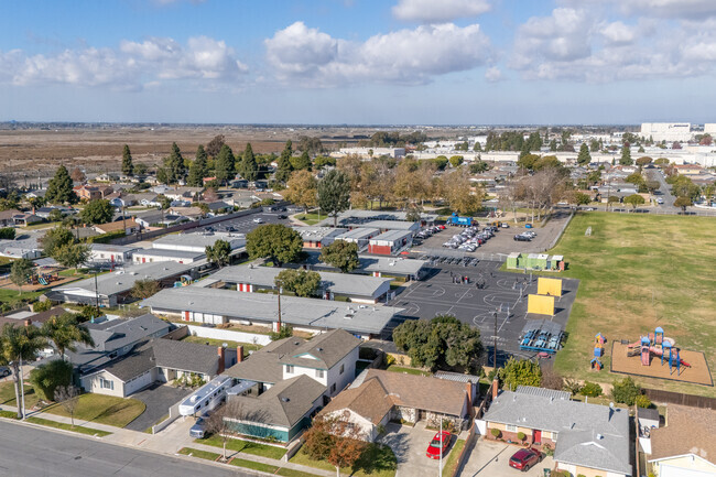 Sweeping shots of Grace Lutheran School and the surrounding neighborhood.
