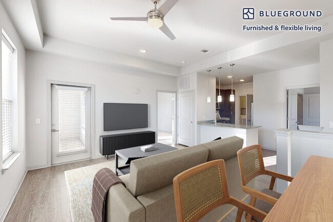 1000 Lupine unit FL3-ID10842A, Lake Forest, CA 92630 - photo 3