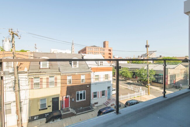 1143 N 3rd St unit 303, Philadelphia, PA 19123 - photo 6