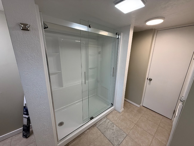 3300 15th Ave unit 3, Rock Island, IL 61201 - photo 4