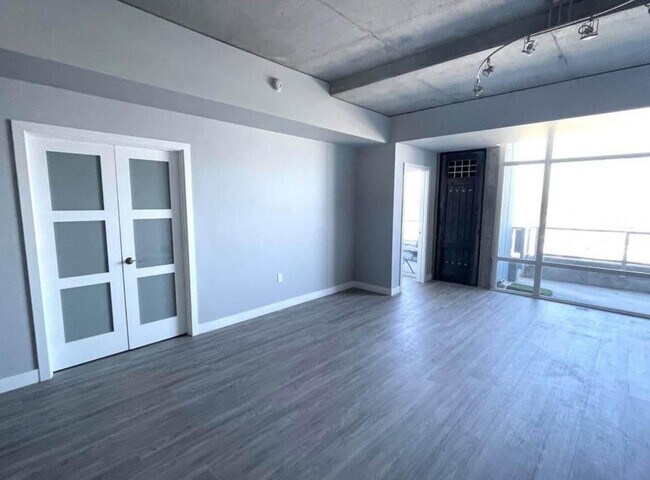 Skyvue Lofts At Smart Corner unit 1834, San Diego, CA 92101 - photo 7