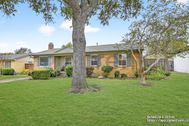 428 Daniel St, Richardson, TX 75080 - photo 2