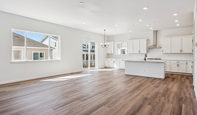 2590 W Bitterroot Place, Highlands Ranch, CO 80129 - photo 6