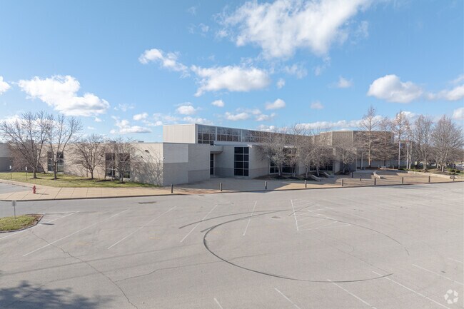 St. Charles West High School, Rankings & Reviews