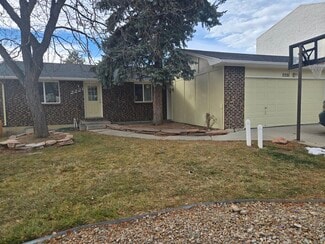 2221 Collyer St, Longmont, CO 80501