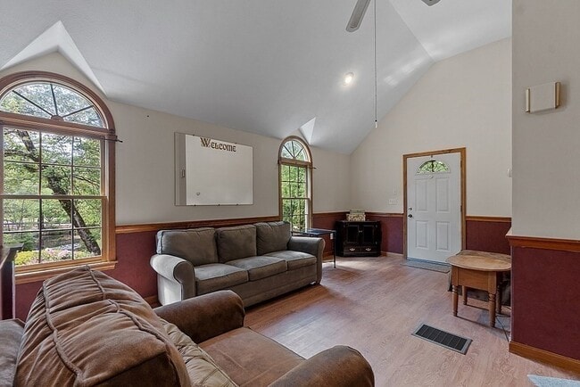 36 Groton Rd unit 2, Westford, MA 01886 - photo 3